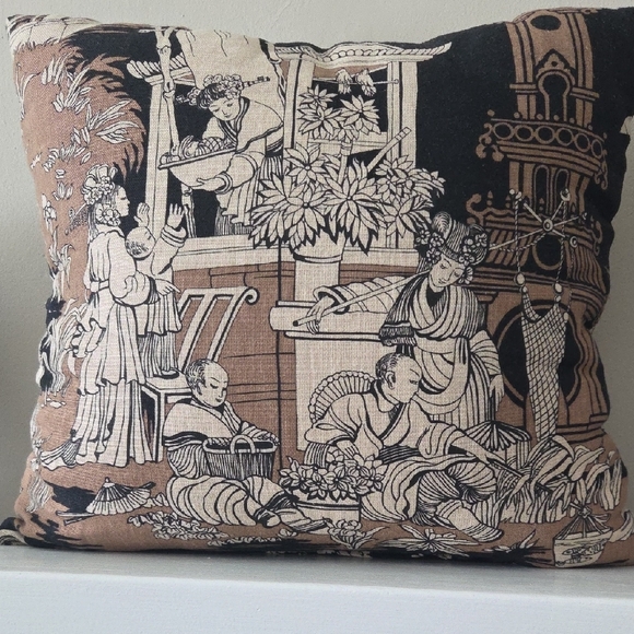 Vintage Chinoiserie Design Oriental Pillow Set - Picture 4 of 7